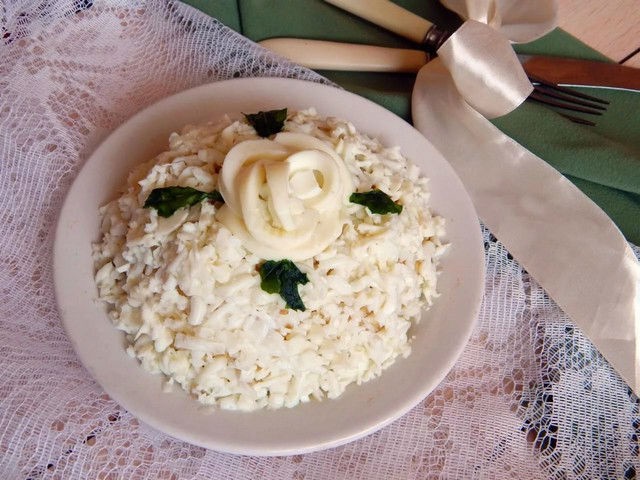 Салат Наречена — 7 неймовірно смачних класичних рецептів