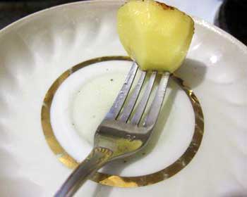 Тонкі млинці з дірочками на молоці – покроковий рецепт з фото