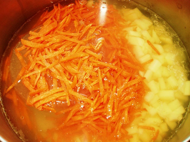 Суп з галушками — 7 покрокових рецептів приготування супу