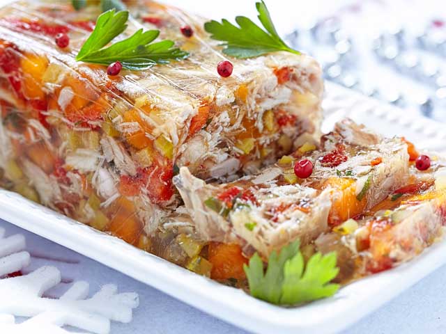 Заливне з курки з желатином – 9 рецептів з фото покроково