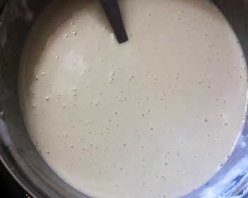 Тонкі млинці з дірочками на молоці – покроковий рецепт з фото