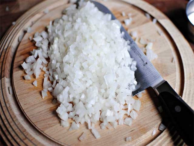 Салат Мімоза з рибними консервами — класичні покрокові рецепти