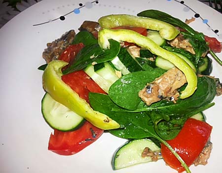 Що приготувати з свіжого шпинату. 3 простих і смачних страви для швидкого обіду