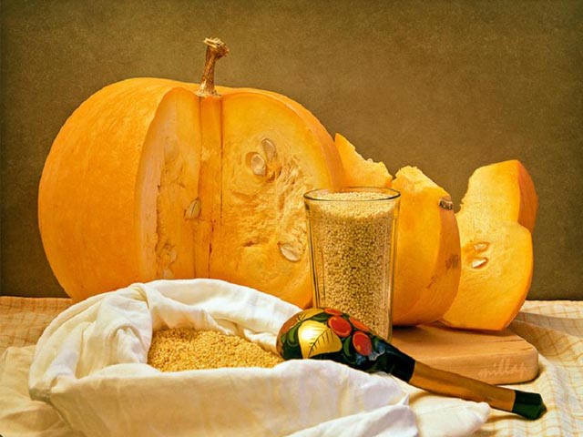 Фарширований гарбуз, запечений в духовці – 4 рецепти з фото