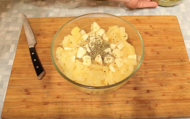 Індичка в духовці: рецепти приготування соковитої і м’якої індички