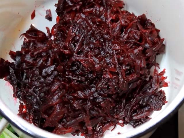 Борщ класичний — 8 рецептів приготування холодного і гарячого супу