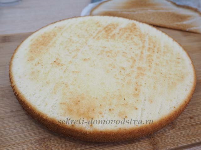 Торт Фрезє — рецепт приготування торта з полуницею в домашніх умовах