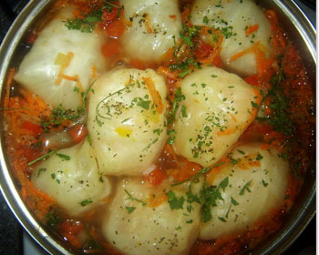 Голубці з м’ясом та рисом – простий і смачний покроковий рецепт