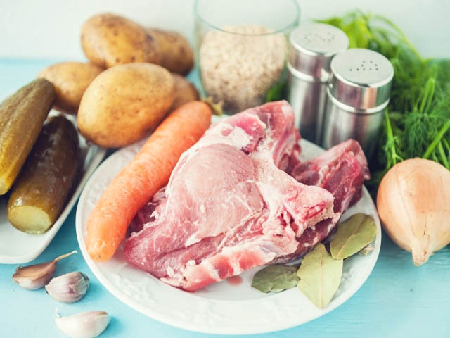 Розсольник – 14 кращих рецептів смачного супу з перловкою, рисом і солоними огірками