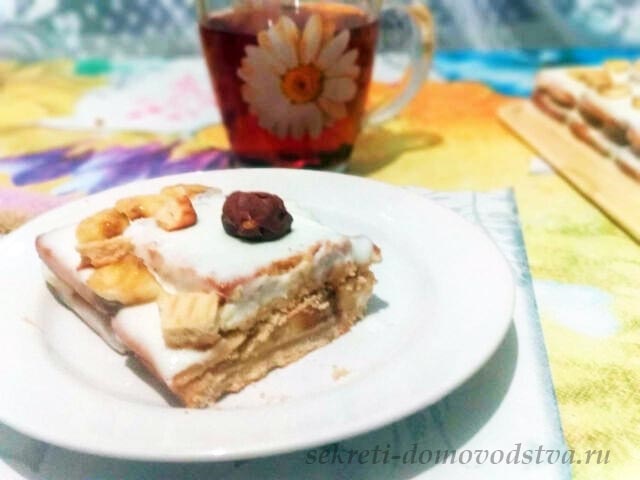 Банановий торт без випічки: просто, швидко і дуже смачно