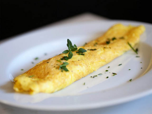 Омлет – 22 кращих рецепта. Як приготувати простий і смачний омлет