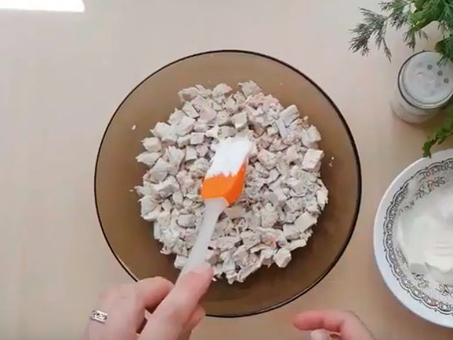 Салат Наречена — 7 неймовірно смачних класичних рецептів