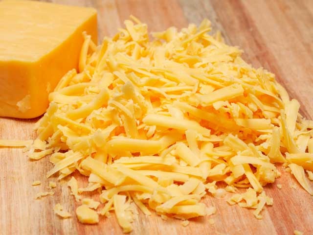 Салат Мімоза з рибними консервами — класичні покрокові рецепти