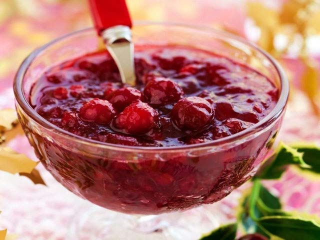 Варення з брусниці — 10 смачних рецептів брусничного варення на зиму