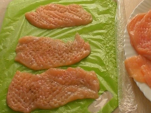 Куряче філе в клярі: як приготувати філе курки на сковороді