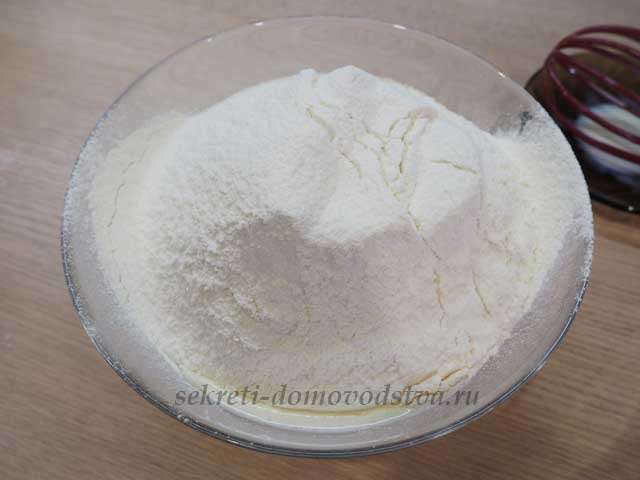 Пиріжки з картоплею в духовці — простий і смачний рецепт швидкого приготування