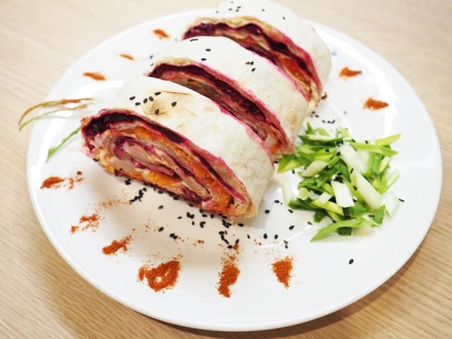 Салат Оселедець під шубою — 11 класичних рецептів з описом послідовності шарів