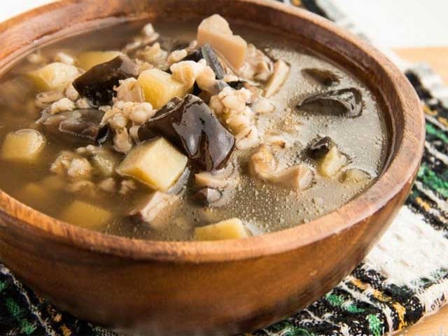 Грибний суп з сушених грибів: 10 найбільш смачних рецептів