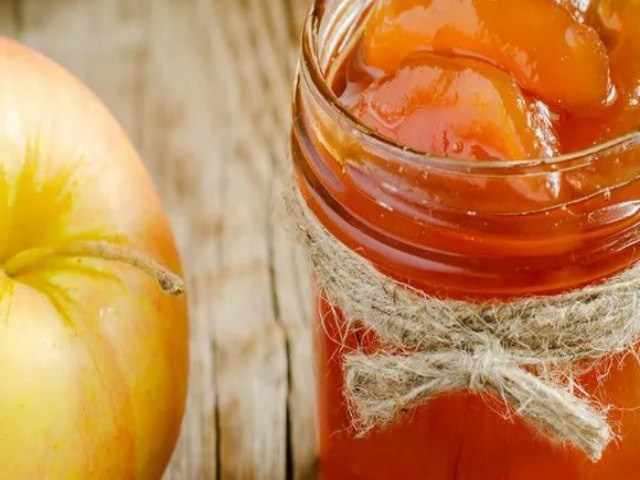 Прозоре варення з яблук часточками — 8 швидких рецептів на зиму