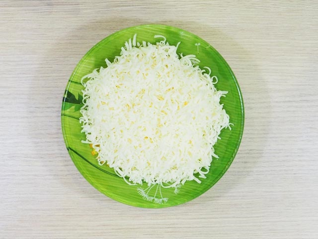 Салат на Новий рік 2020, який зметуть зі столу самим першим