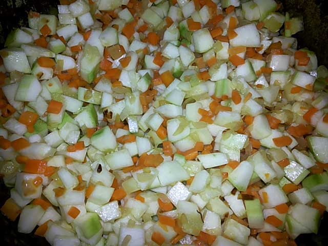 Кабачкова ікра на зиму – пальчики оближеш. 4 простих рецепта ікри з кабачків покроково