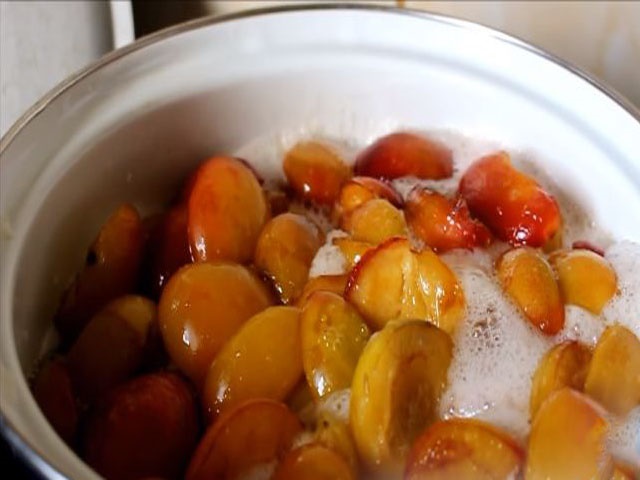 Варення зі сливи — прості домашні рецепти сливового варення на зиму