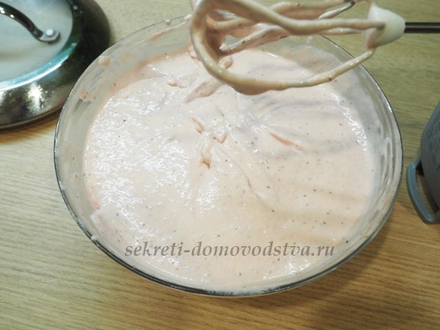 Полуничне морозиво — рецепт приготування в домашніх умовах