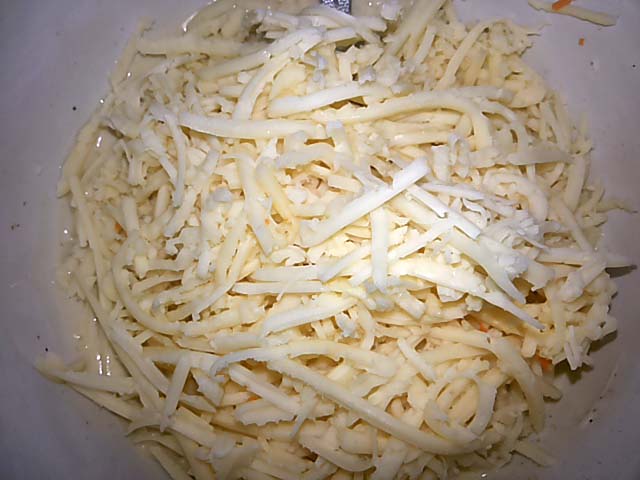 Салат “Соняшник” з чіпсами. Класичний покроковий рецепт з фото