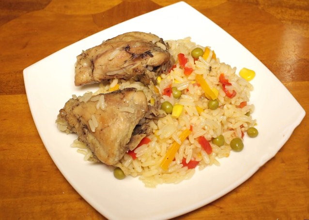 Курка з рисом в мультиварці — 6 простих і смачних покрокових рецептів