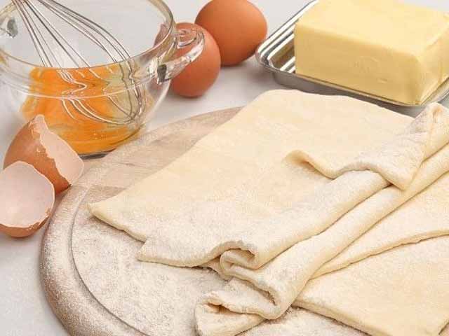 Тісто для піци – 10 простих і смачних рецептів в домашніх умовах