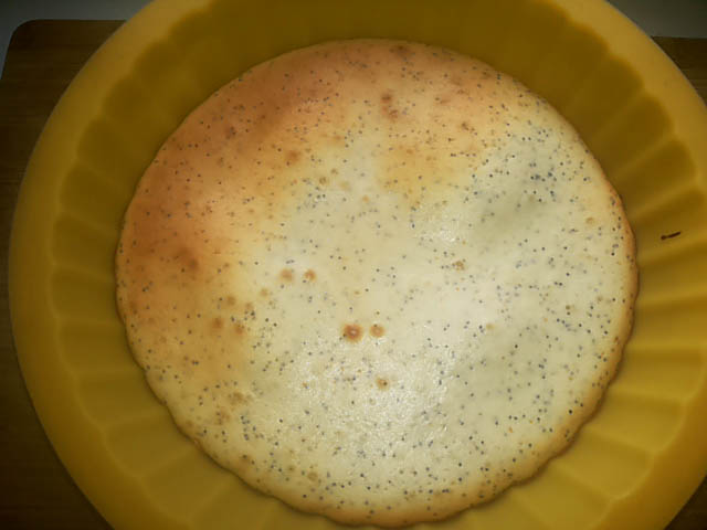 Прості торти в домашніх умовах: рецепти торта зі сметанним кремом з фото покроково