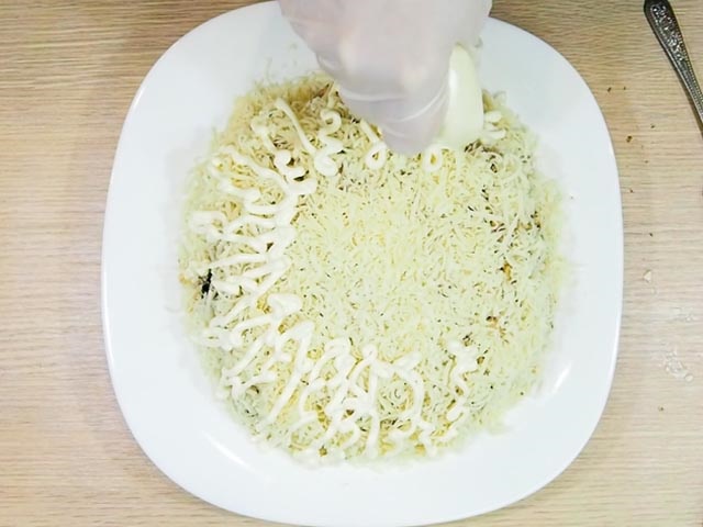 Салат на Новий рік 2020, який зметуть зі столу самим першим