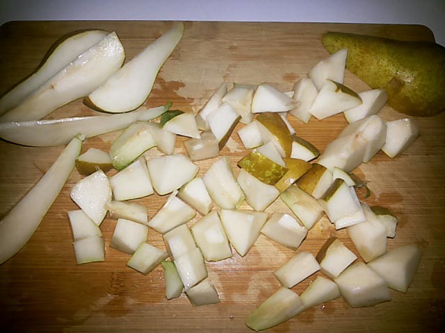 Грушевий пиріг – 4 простих і смачних домашніх рецепта