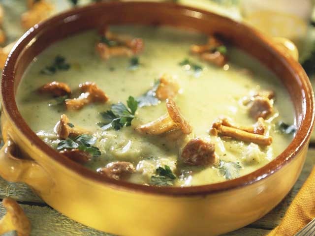 Грибний суп з сушених грибів: 10 найбільш смачних рецептів