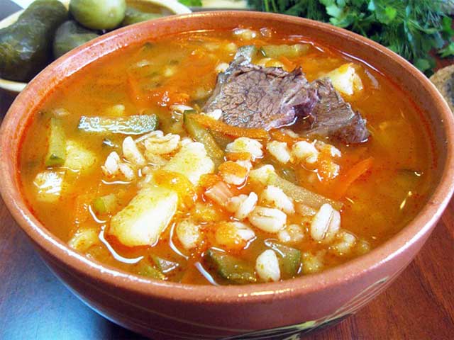 Розсольник – 14 кращих рецептів смачного супу з перловкою, рисом і солоними огірками