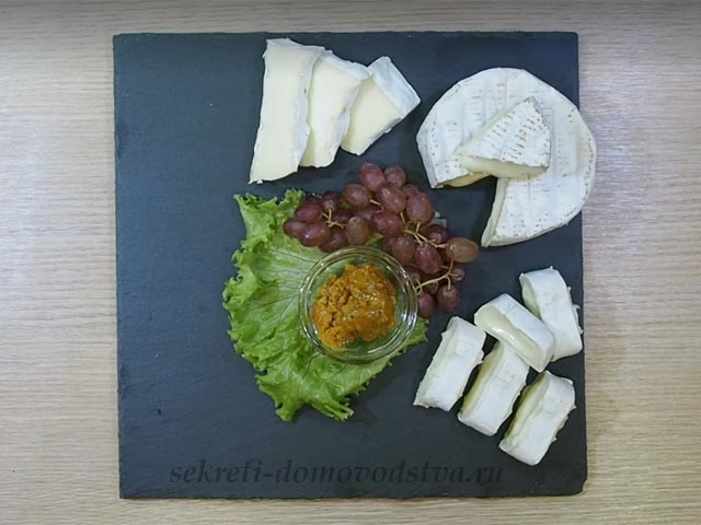 Салати у вигляді щури або миші на Новий Рік 2020: цікаві і нові рецепти