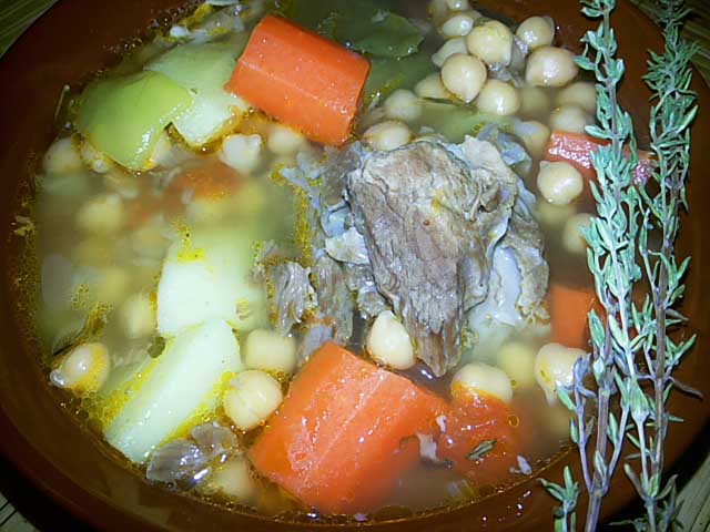 Шурпа з баранини по-узбецьки в домашніх умовах – 3 класичних покрокових рецепта