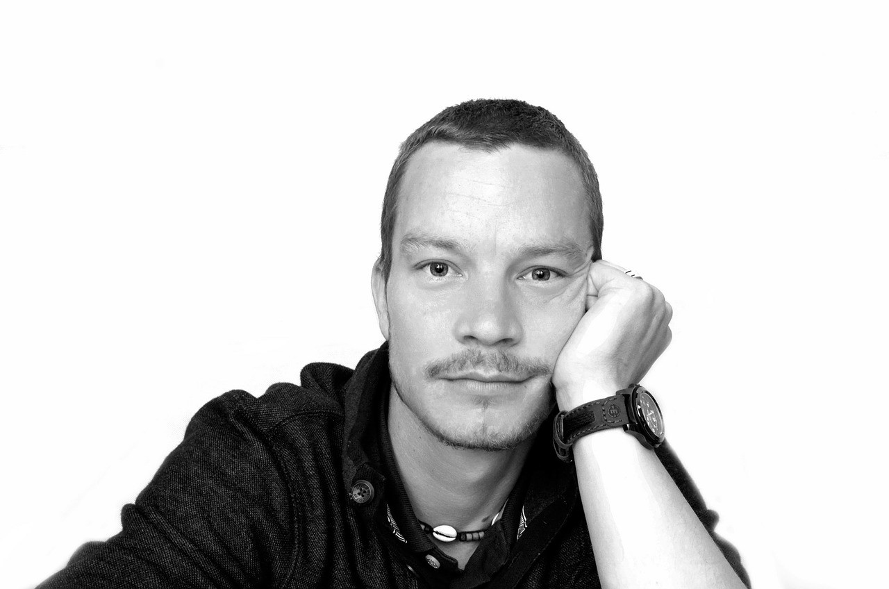 Як повернути інтерес чоловіка до себе: поради психолога