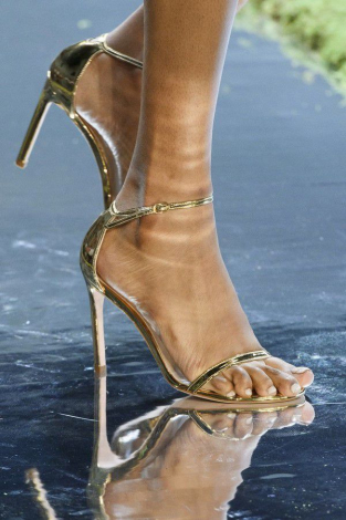 Модне взуття сезону весна-літо 2019: фотопідбірка трендових моделей