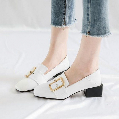 Модне взуття сезону весна-літо 2019: фотопідбірка трендових моделей