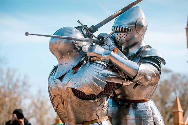 До чого сниться лицар жінці чи чоловікові - 80 тлумачень із різних сонників