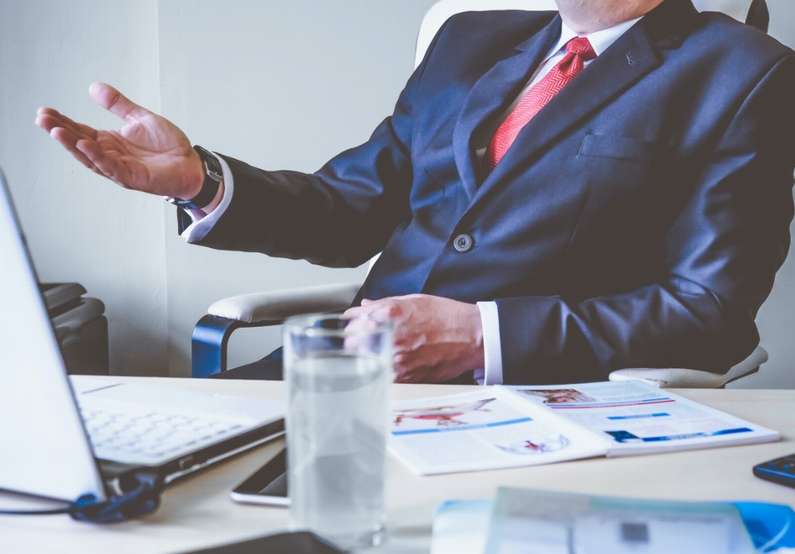 Чоловік-Козеріг та жінка-Рак: сумісність у коханні та шлюбі, у ліжку, у відсотках