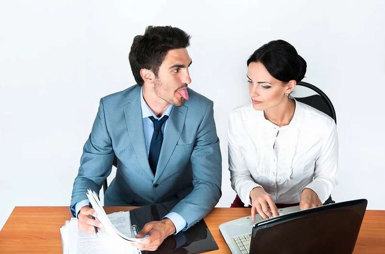 Жінка-Рак та чоловік-Водолій: сумісність у коханні та шлюбі, у ліжку, у відсотках