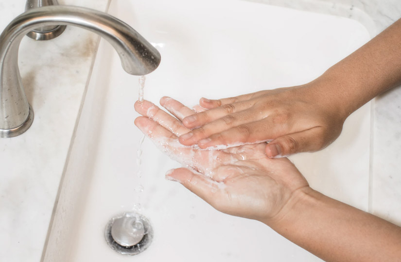 Що робити, щоб обличчя не обгоріло, не червоніло і не набрякало від спеки влітку