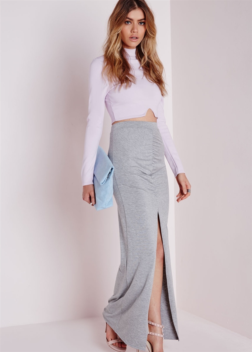 Як і з чим носити довгу спідницю влітку: фото