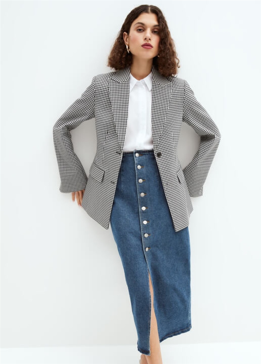 Як і з чим носити довгу спідницю влітку: фото