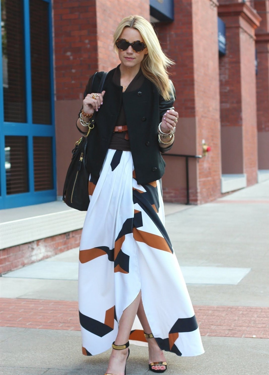 Як і з чим носити довгу спідницю влітку: фото