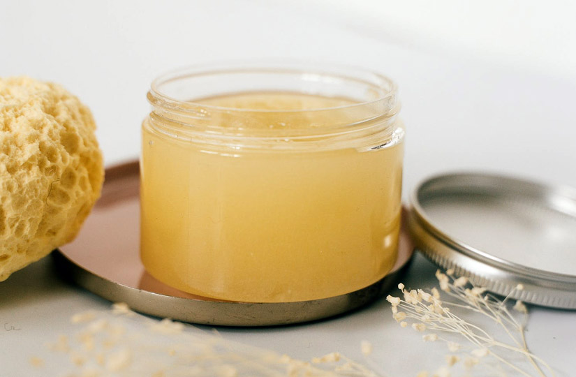Мед як ефективний б'юті-засіб: доведена користь та поради щодо догляду за обличчям, тілом, нігтями та волоссям
