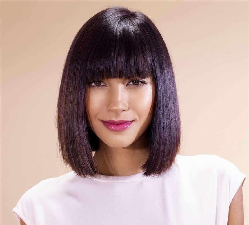 Зачіски та стрижки, які повнять: фото