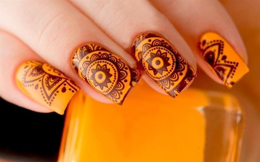 70 шикарних ідей східного манікюру: фото крупним планом